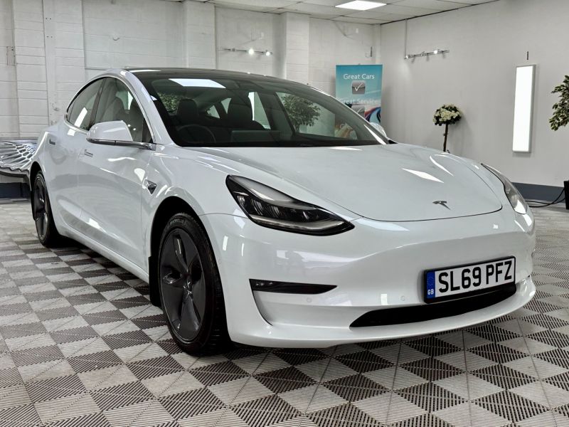 Used TESLA MODEL 3 in Cardiff for sale