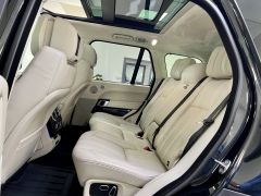 LAND ROVER RANGE ROVER 4.4 SDV8 AUTOBIOGRAPHY + IMMACULATE + FULL LAND ROVER HISTORY + MASSIVE SPECIFICATION + - 2247 - 19