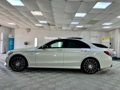 MERCEDES C-CLASS AMG C 43 4MATIC PREMIUM PLUS+ OVER £5000 OF EXTRAS + SPORTS EXHAUST +IMMACULATE + - 2300 - 7