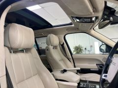 LAND ROVER RANGE ROVER SDV8 AUTOBIOGRAPHY + LOIRE BLUE WITH IVORY LEATHER + 1 OWNER + FULL LAND ROVER HISTORY +  - 2313 - 27