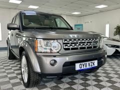 LAND ROVER DISCOVERY 4 TDV6 HSE + CREAM LEATHER + FULL HISTORY + IMMACULATE +  - 2250 - 4