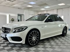 MERCEDES C-CLASS AMG C 43 4MATIC PREMIUM PLUS+ OVER £5000 OF EXTRAS + SPORTS EXHAUST +IMMACULATE + - 2300 - 6