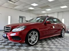 MERCEDES E-CLASS E250 CDI AMG SPORT + PANORAMIC ROOF + HYACINTH RED + 19 INCH ALLOYS +  - 2398 - 6