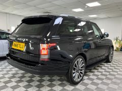 LAND ROVER RANGE ROVER 4.4 SDV8 AUTOBIOGRAPHY + IMMACULATE + FULL LAND ROVER HISTORY + MASSIVE SPECIFICATION + - 2247 - 10