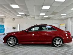 MERCEDES E-CLASS E250 CDI AMG SPORT + PANORAMIC ROOF + HYACINTH RED + 19 INCH ALLOYS +  - 2398 - 7