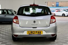 RENAULT CLIO DYNAMIQUE TOMTOM TCE + IMMACULATE + 1 OWNER FROM NEW + NEW SERVICE & MOT + FINANCE ARRANGED + - 2136 - 14