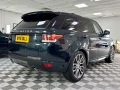 LAND ROVER RANGE ROVER SPORT SDV8 AUTOBIOGRAPHY DYNAMIC 4.4 + BRITISH RACING GREEN + IVORY LEATHER + IMMACULATE = - 2427 - 10