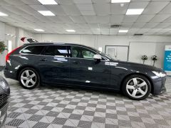 VOLVO V90 D5 POWERPULSE R-DESIGN PRO AWD + IMMACULATE + LOW MILES + PCP AVAILABLE +  - 2224 - 11