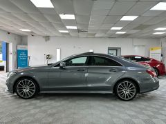 MERCEDES CLS CLS220 D AMG LINE PREMIUM + IMMACULATE + SUNROOF + FINANCE ME +  - 2414 - 7