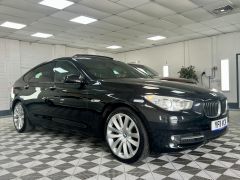 BMW 5 SERIES 530D SE GRAN TURISMO + £8300 OF EXTRAS + PAN ROOF + IMMACULATE +  - 2280 - 1