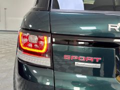 LAND ROVER RANGE ROVER SPORT SDV8 AUTOBIOGRAPHY DYNAMIC 4.4 + BRITISH RACING GREEN + IVORY LEATHER + IMMACULATE = - 2427 - 19