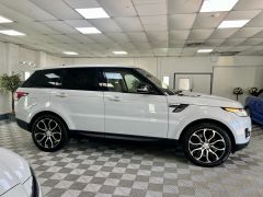 LAND ROVER RANGE ROVER SPORT SDV6 HSE DYNAMIC + CREAM LEATHER + 1 OWNER WITH FULL HISTORY +  - 2249 - 10