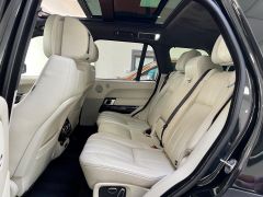 LAND ROVER RANGE ROVER SDV8 AUTOBIOGRAPHY + IVORY LEATHER + FULL LAND ROVER HISTORY + FINANCE ARRANGED +  - 2325 - 18