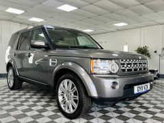 LAND ROVER DISCOVERY 4 TDV6 HSE + CREAM LEATHER + FULL HISTORY + IMMACULATE +  - 2250 - 1