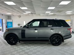 LAND ROVER RANGE ROVER TDV6 VOGUE + GLASS PAN ROOF + FULL LAND ROVER SERVICE HISTORY + FINANCE ARRANGED +  - 2244 - 7