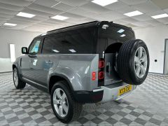 LAND ROVER DEFENDER HARD TOP HSE MHEV + 3.0 DIESEL 300 + 1 OWNER FROM NEW + BIG SPECIFICATION + AIR SUSPENTION +  - 2463 - 8