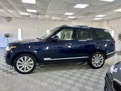 LAND ROVER RANGE ROVER SDV8 AUTOBIOGRAPHY + LOIRE BLUE WITH IVORY LEATHER + 1 OWNER + FULL LAND ROVER HISTORY +  - 2313 - 7