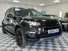 LAND ROVER DISCOVERY SPORT TD4 HSE + IMMACULATE + LOW MILES + GLASS PAN ROOF +  - 2255 - 4