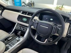 LAND ROVER RANGE ROVER SPORT SDV6 HSE DYNAMIC + OPENING PANORAMIC ROOF + IVORY LEATHER + 7 SEATS + 1 OWNER + - 2430 - 31