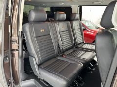 VOLKSWAGEN TRANSPORTER T32 TDI SHUTTLE SE BMT + 9 SEATS + FULL R - LINE LEATHER + AUTOMATIC +  - 2458 - 20